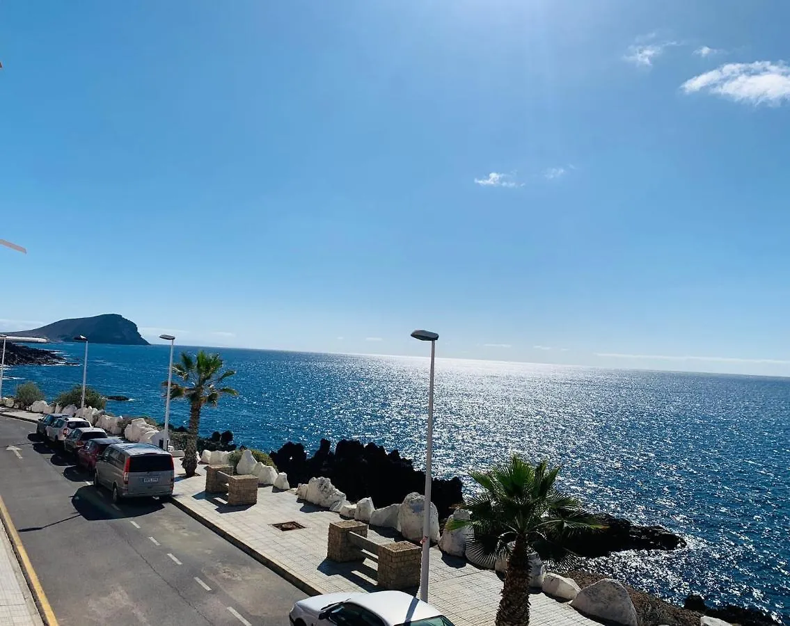Los Abrigos Apartment, 2 Bedrooms. Amazing Sunset 阿布里斯